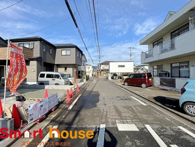 相模原市南区新戸　新築4棟の前面道路含む現地写真