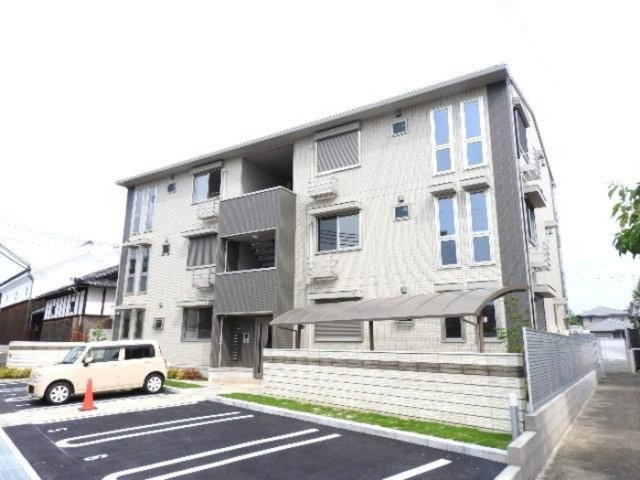 和泉市府中町６丁目のハイツ