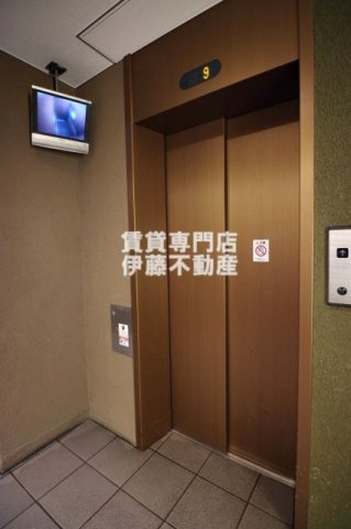 HF丸の内レジデンスのロビー