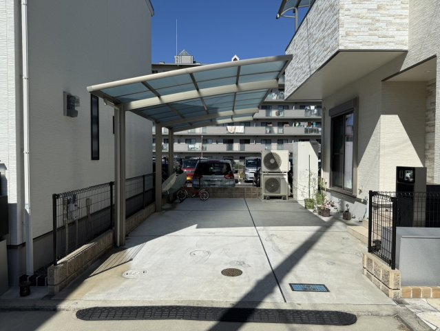 泉大津市曽根町2丁目　中古戸建の駐車場