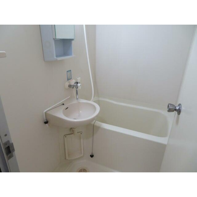 【浴室】 | ラミエーヌ | お風呂で日々の疲れを落としましょう