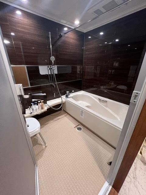 ライオンズヒルズ高知の浴室