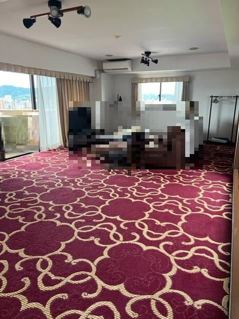 ライオンズヒルズ高知の居間・リビング