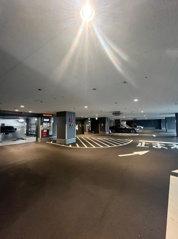 ザ・パークハウス中之島タワーの駐車場