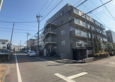 【外観】 | 藤和シティコープ橋本 | マンションの外観は非常に重要なポイントです！外観の善し悪しは資産価値に大きな影響を与えます。外観のいいマンションを購入することで、高値で売却がしやすく、買い手が見つかりやすいというメリットがあります。