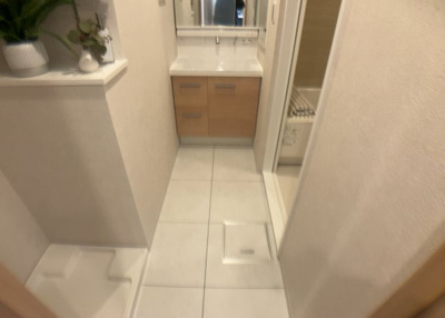 【脱衣所】 | 藤和シティコープ橋本 | 洗面脱衣所は「体を綺麗に整える場所」という目的と役割を持っています。そして便利で使い勝手のいい「体を綺麗に整える場所」にするためには、配置や動線、照明や収納計画をしっかりと検討しておく必要があります。