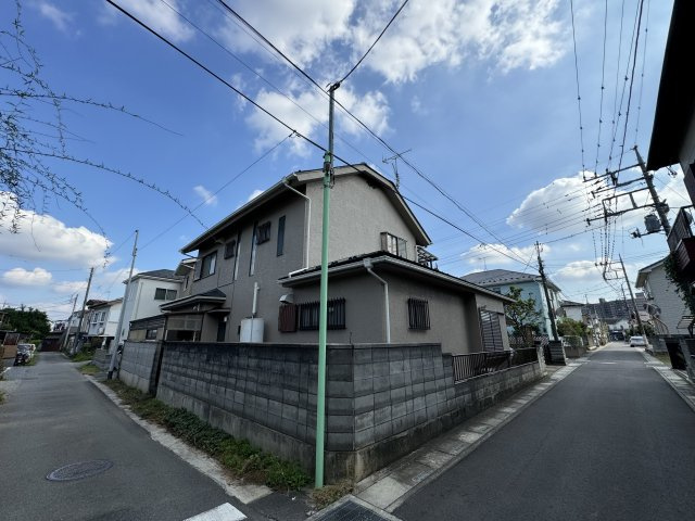 -三丁目不動産-　深谷市上野台の前面道路含む現地写真