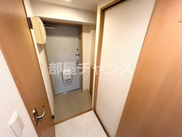 プランドール浅間町の玄関