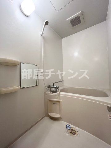 プランドール浅間町の浴室