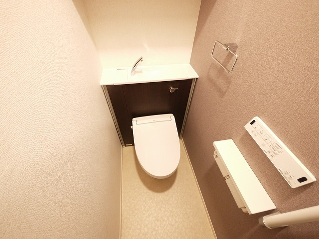 アレグリアのトイレ|ゆったりとした空間のトイレです