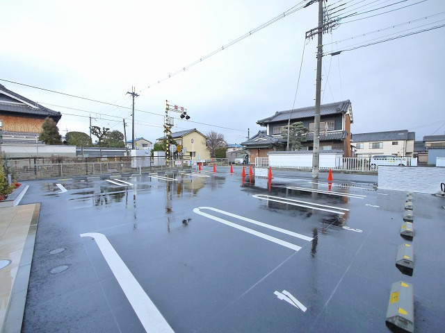 アレグリアの駐車場|駐車場に車を止められます