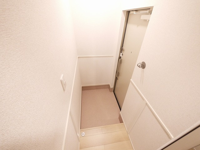 アレグリアの玄関|落ち着いた玄関です