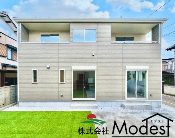 高崎市上大類町の外観|年中無休で平日の仕事終わり夜２０時まで受付可能です。
事前のご予約がオススメです。お気軽にお問い合わせください。
