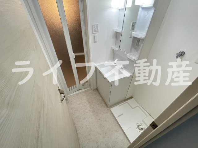 AND　TERRACE　TOMOIの洗面所|使いやすい洗面所です