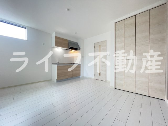 AND　TERRACE　TOMOIの居間・リビング|リビングです