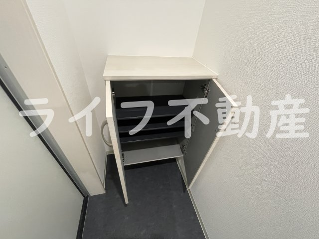 AND　TERRACE　TOMOIの収納|便利な収納スペースです