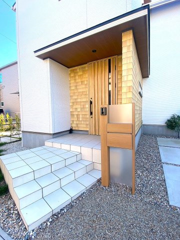 【玄関】の画像