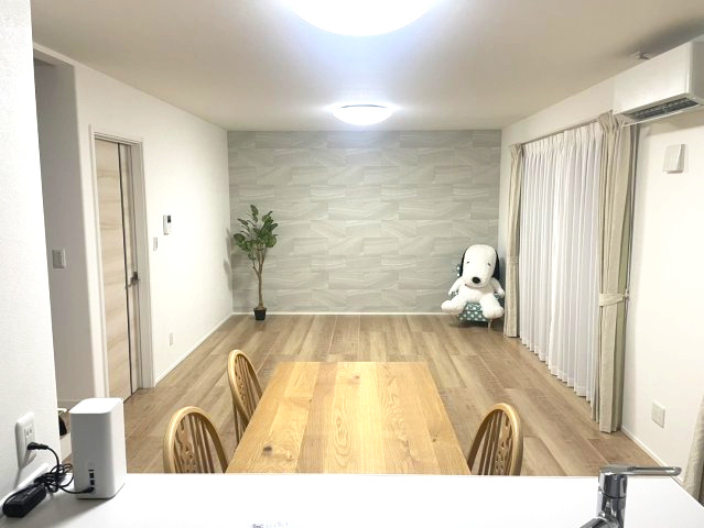 【居間・リビング】の画像