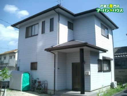 学南町戸建貸家の外観