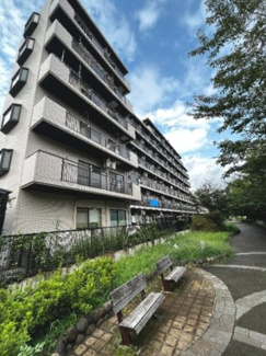 【外観】 | 耐震性・防音性に優れた鉄筋コンクリートマンション♪