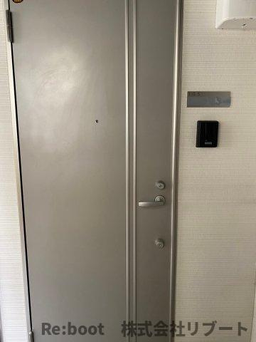 中山パークスイートの玄関