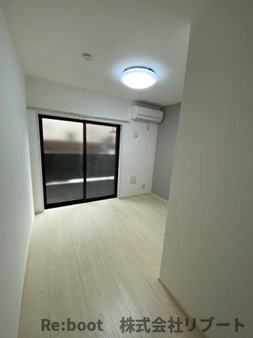 中山パークスイートの居間・リビング