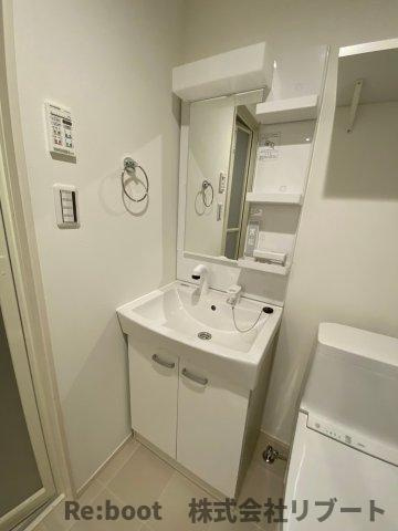 中山パークスイートの洗面所