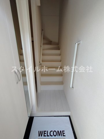SECONDライムの玄関