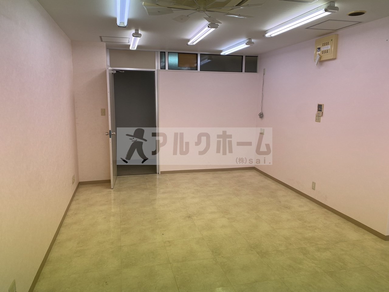 豊栄ビルの内装