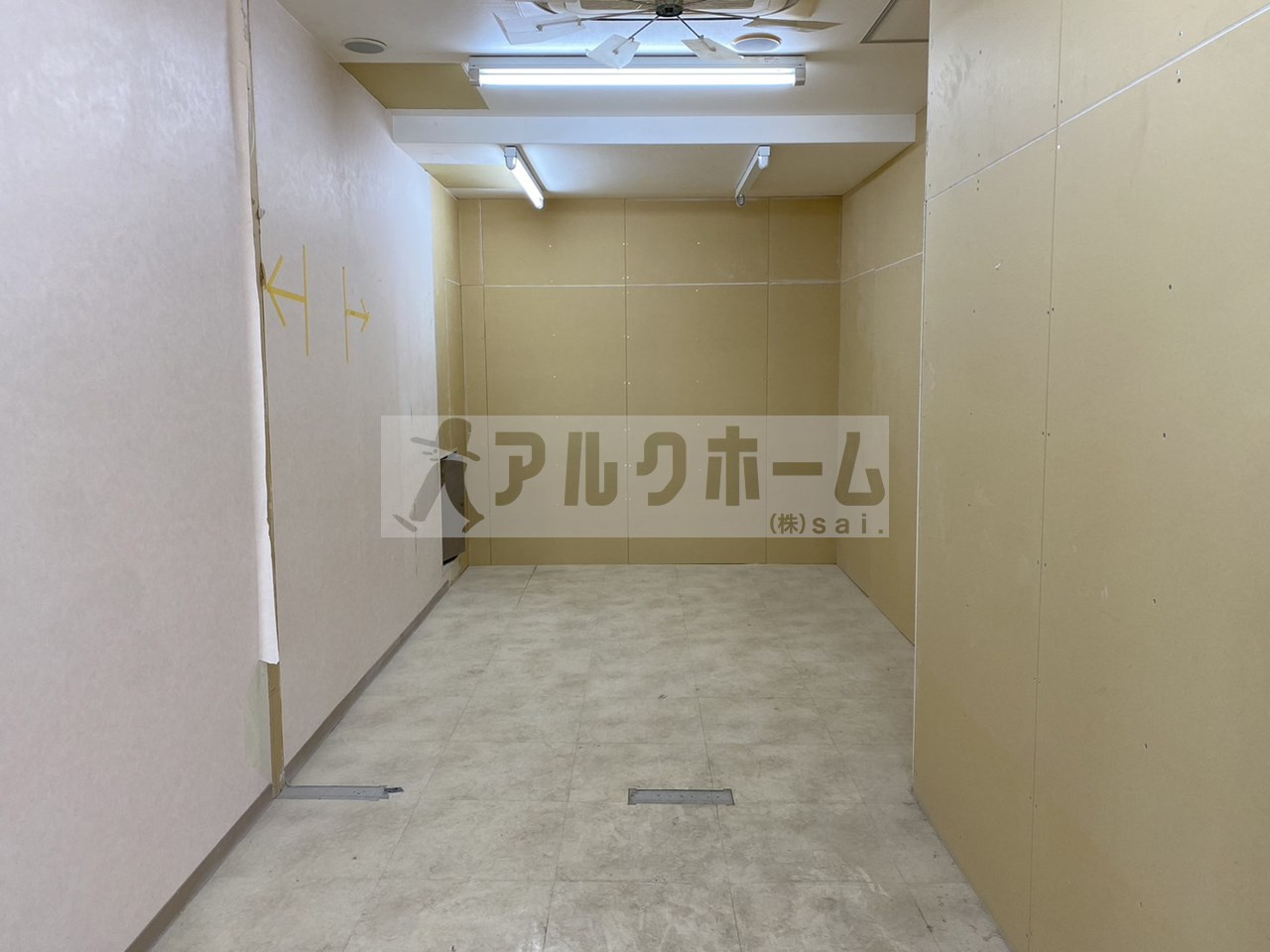 豊栄ビルの内装