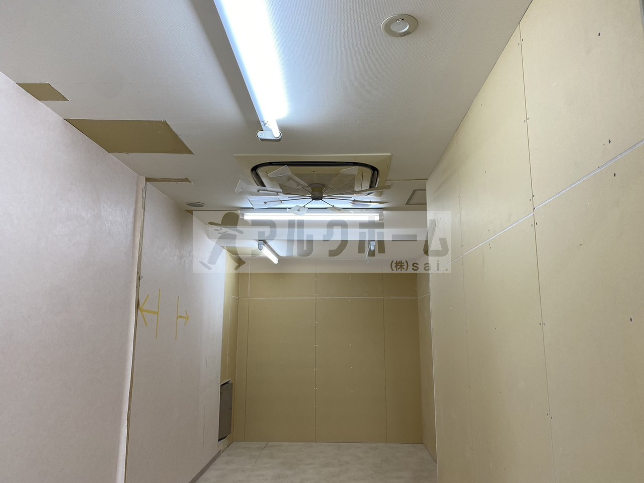 豊栄ビルの内装