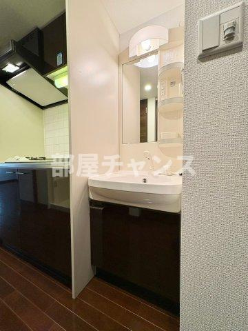 ライジングコート名古屋駅前東の洗面所