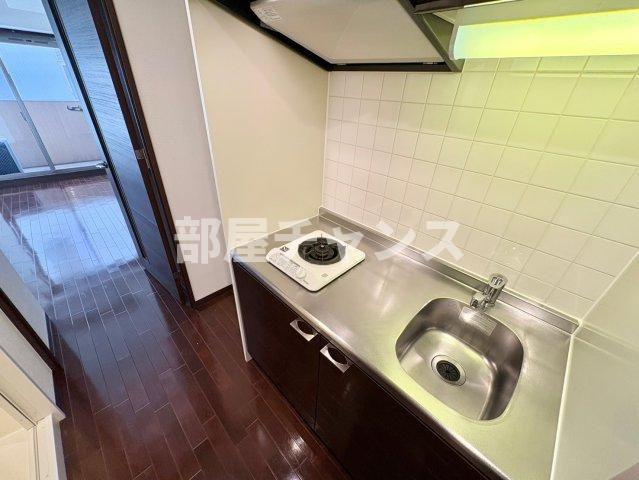 ライジングコート名古屋駅前東のキッチン