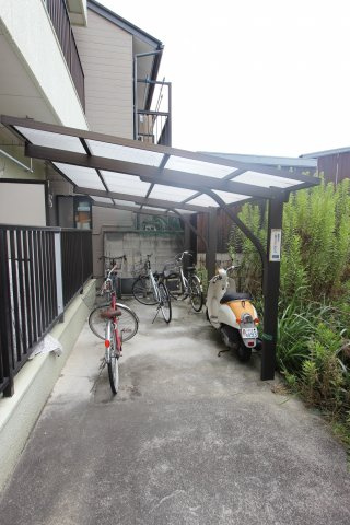 ヴィラ鳥山のその他共用部分|駐輪場です。