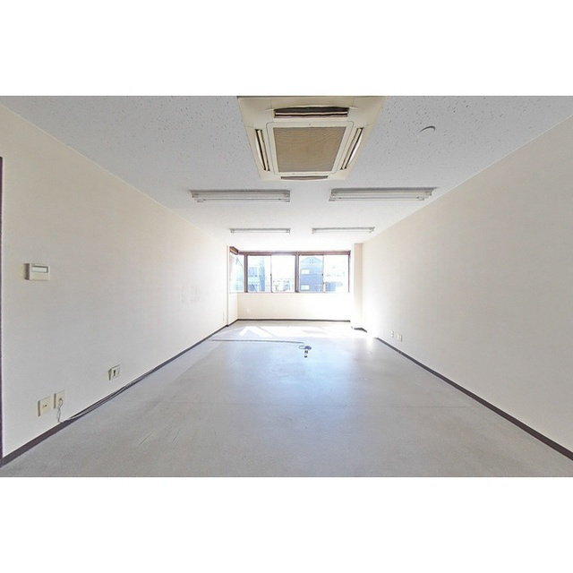 サンデービルの内装