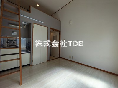 【居間・リビング】 | グランドール調布-富士見町2丁目- | 4.5帖