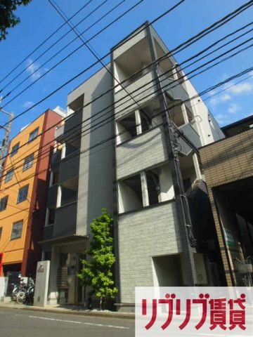 クリスタルの外観