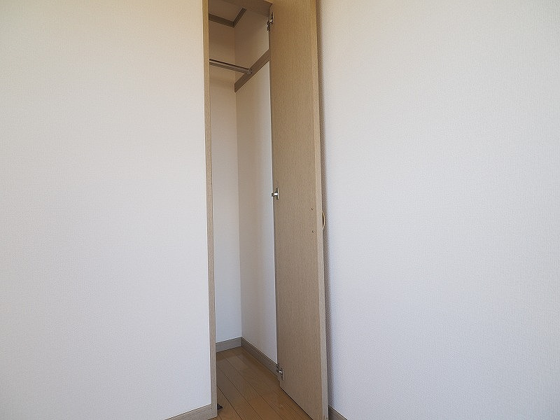 高崎市箕郷町下芝のアパートの収納