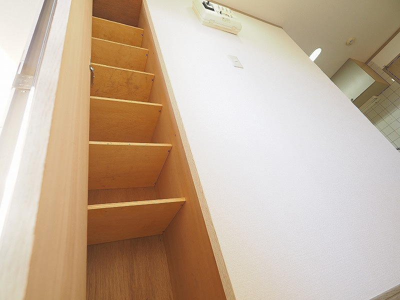 高崎市箕郷町下芝のアパートの収納