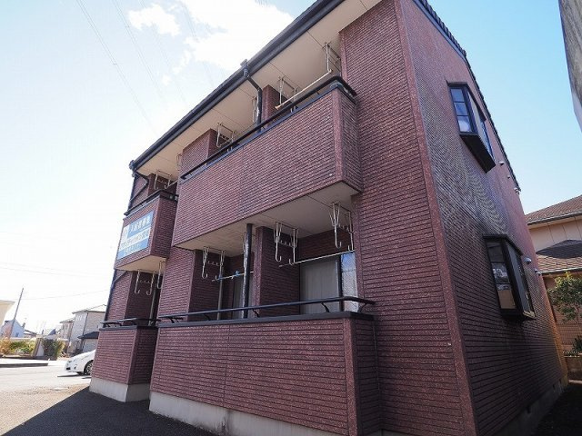 高崎市箕郷町下芝のアパートの外観