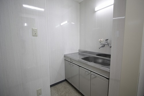 群成舎ANNEX　bldg.のキッチン