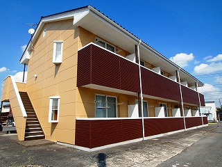 高崎市飯塚町のアパートの外観