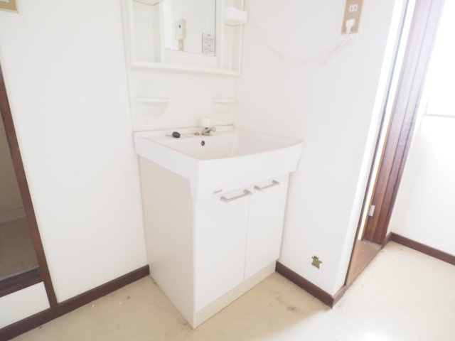 カツエコーポ　Ⅰの独立洗面台