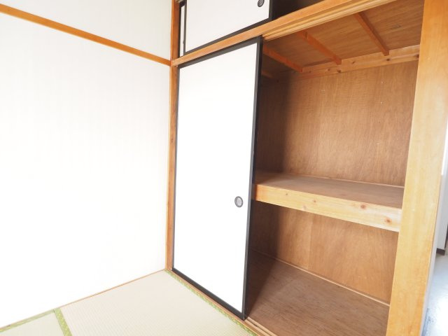 カツエコーポ　Ⅰの収納