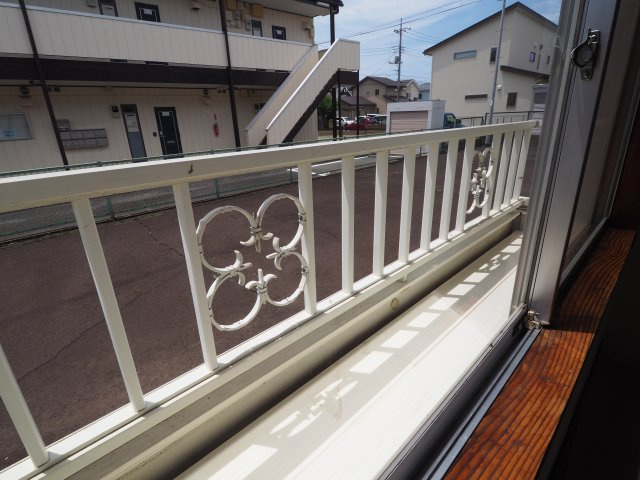 ニューシティーFのバルコニー