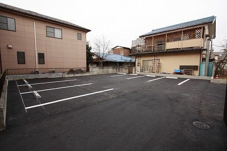 First　ancｈorの駐車場