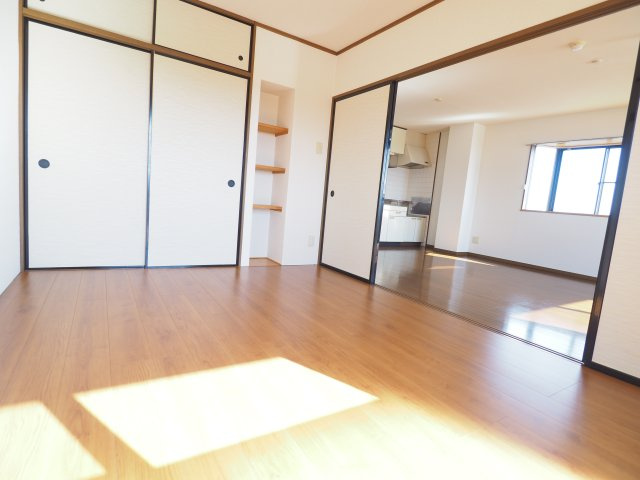 ダンディライオンの洋室