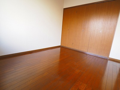 ダンディライオンの洋室