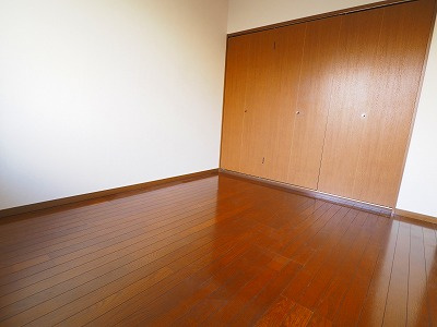 高崎市江木町の賃貸マンションの洋室