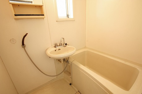 コーポラス第一の浴室